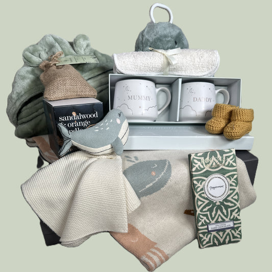 Luxury New Baby Gifts,  Corporate New Parents Gifts.