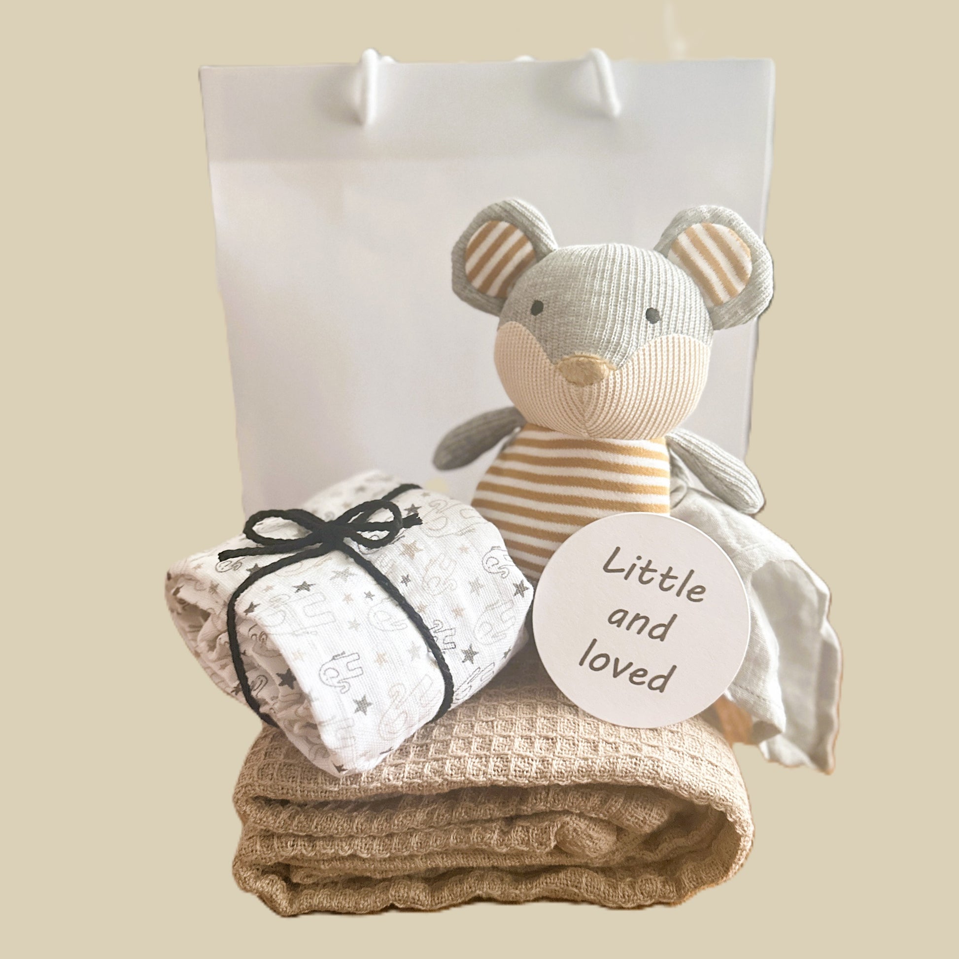neutral baby hamper gift, cuddle cloth mouse baby soft toy and baby blankets