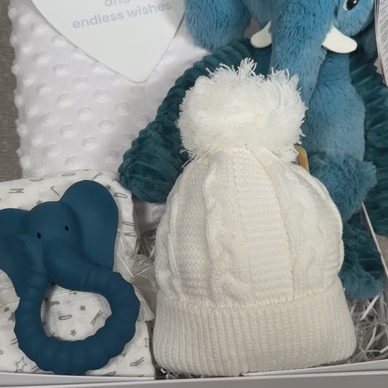VIDEO OF BLUE NEW BABY GIFT HAMPER