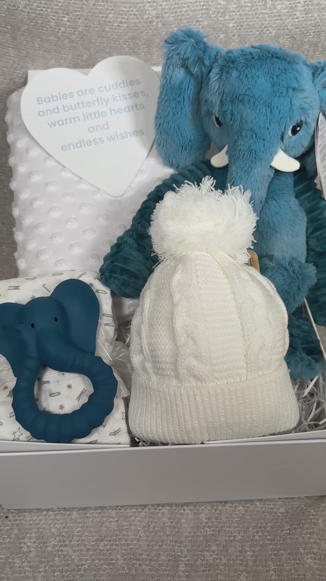 VIDEO OF BLUE NEW BABY GIFT HAMPER