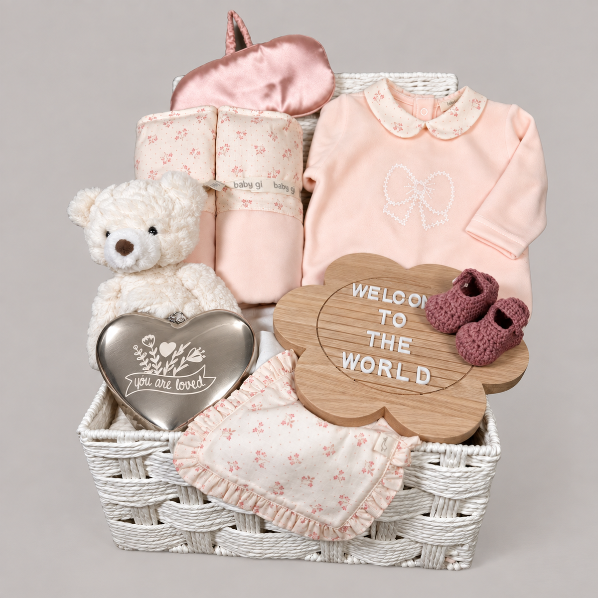 Luxury Baby hamper with Bi GI winter garden baby clothing and baby blanket